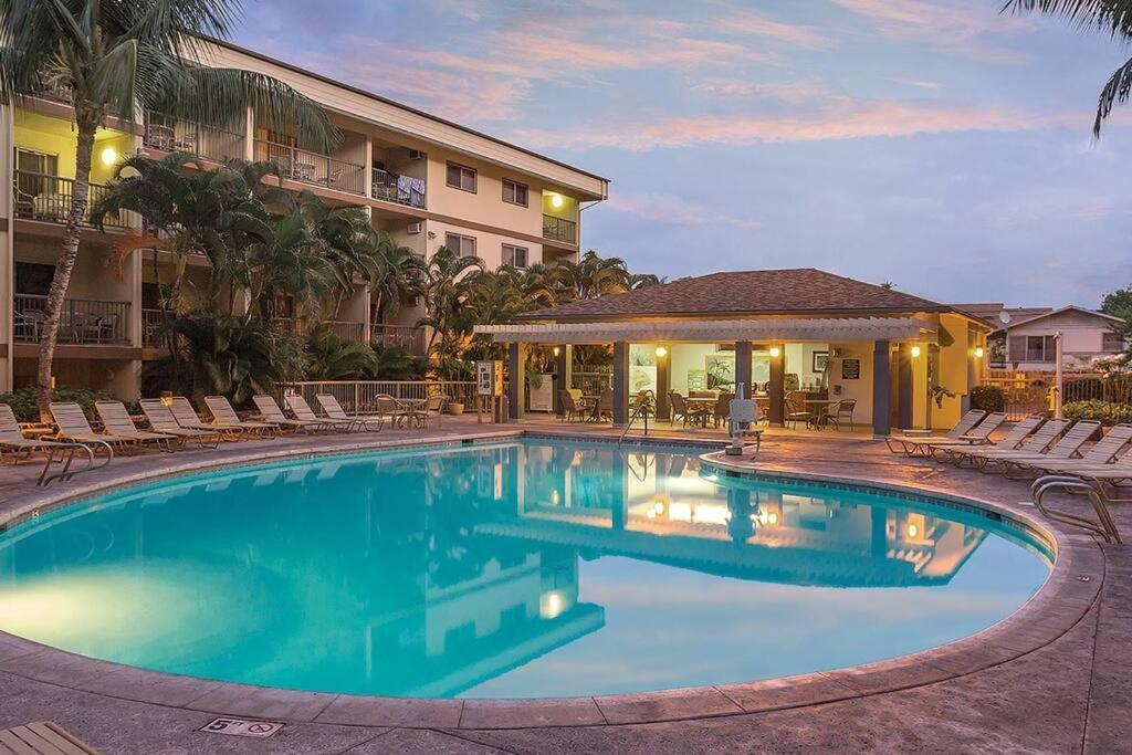 Beautiful 2 Bedroom Condo @ Kona! カイルア・コナ エクステリア 写真