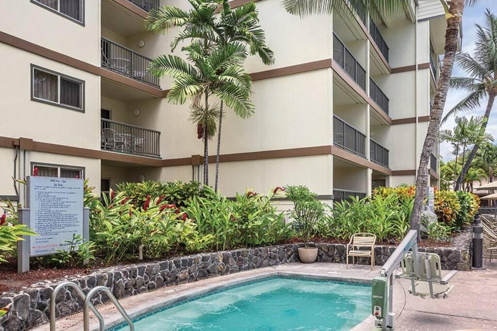 Beautiful 2 Bedroom Condo @ Kona! カイルア・コナ エクステリア 写真