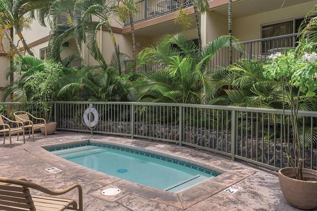 Beautiful 2 Bedroom Condo @ Kona! カイルア・コナ エクステリア 写真